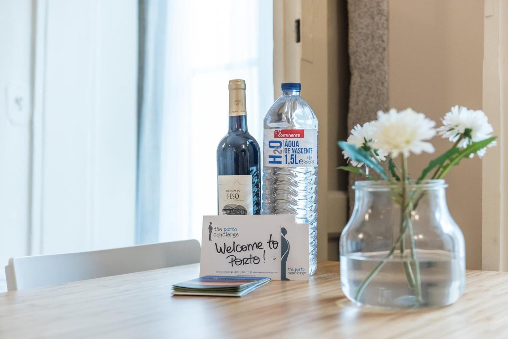 Guestready - Lofted Getaway In Downtown Porto Apartment Luaran gambar