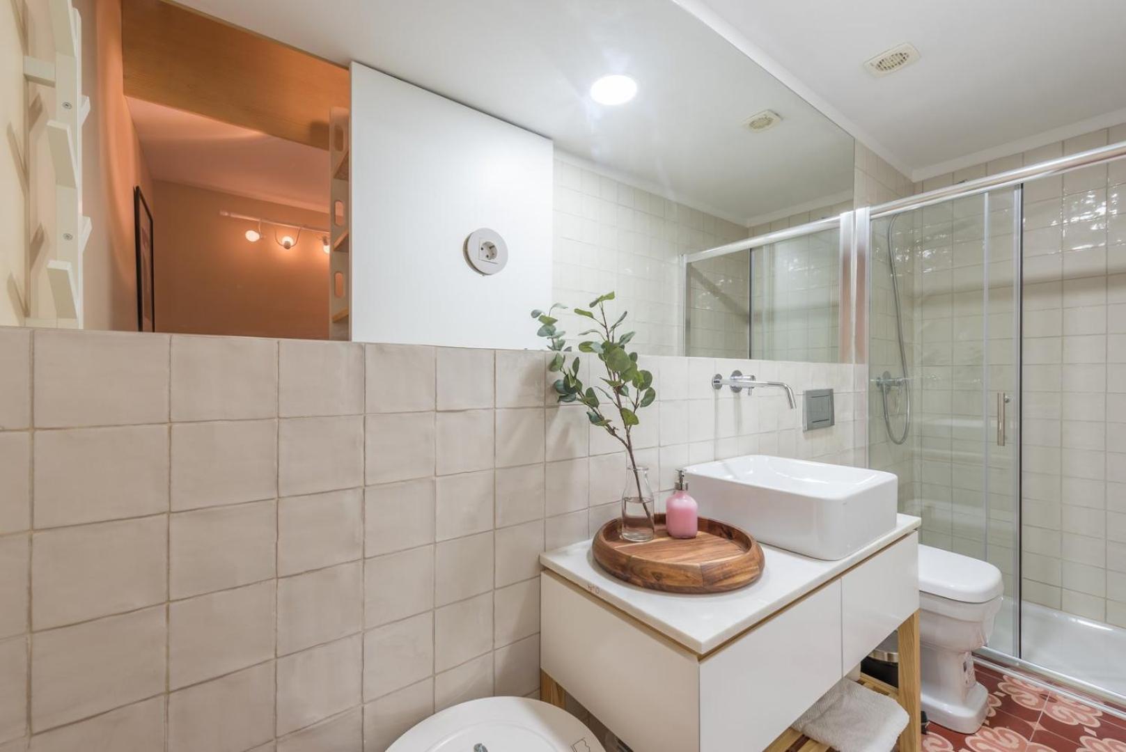 Guestready - Lofted Getaway In Downtown Porto Apartment Luaran gambar