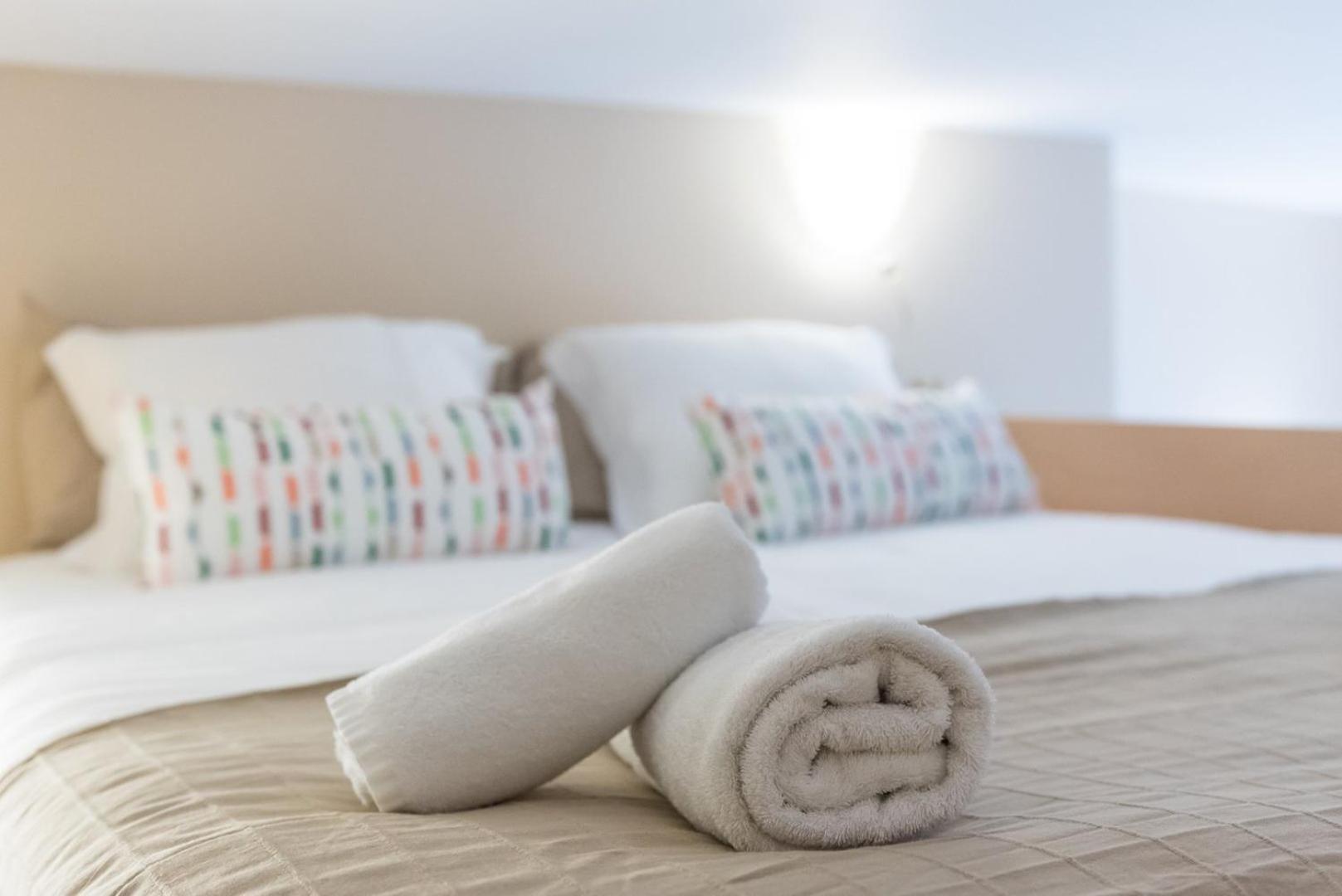 Guestready - Lofted Getaway In Downtown Porto Apartment Luaran gambar